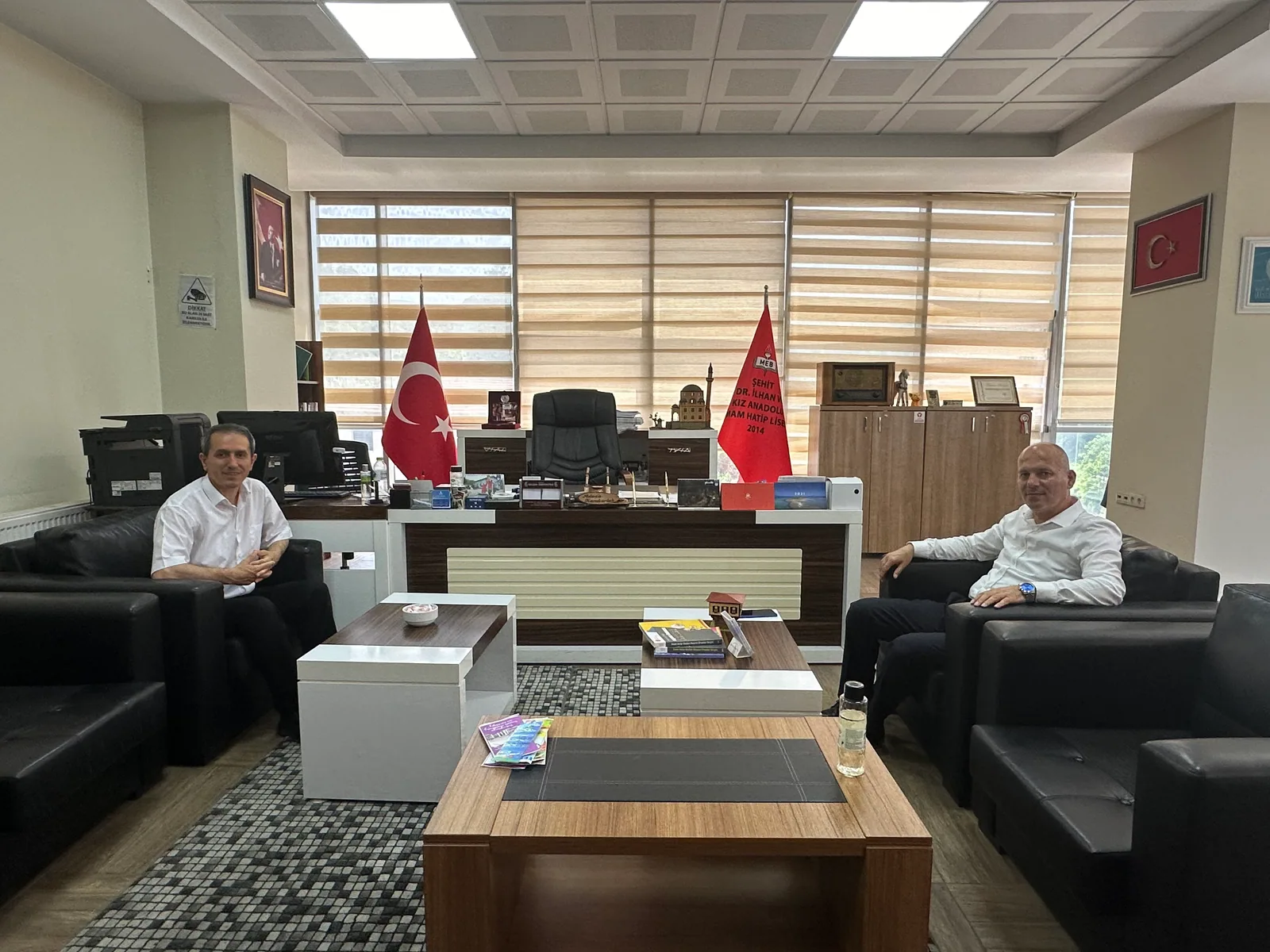 Başkandan Eski Meslektaşına Ziyaret