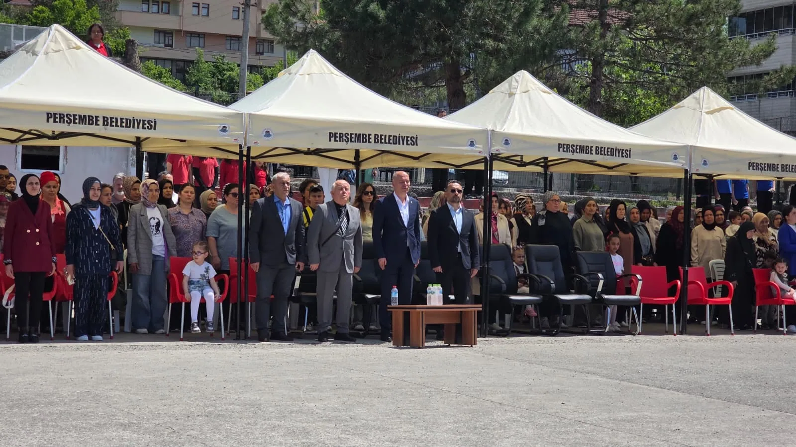 ŞEHİT ASTSUBAY SALİM UÇAR İLKOKULU ANNELER GÜNÜ PROGRAMI